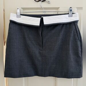 Babaton by Aritzia Chic Charcoal Skirt with White Accent